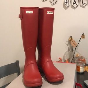 Matte Red Hunter Rain Boots